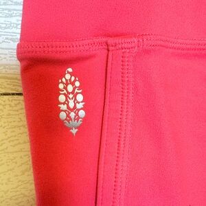 Free People Movement Coral Cropped Leggings Size Large
